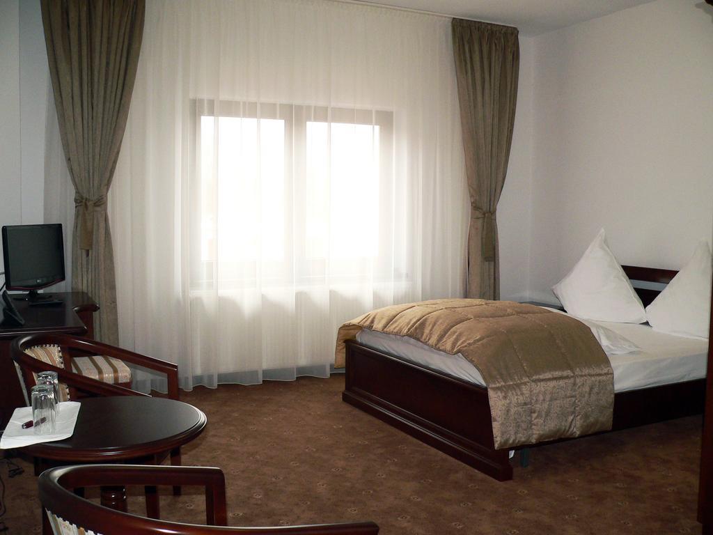 Pension Deutsches Haus Брашов Номер фото